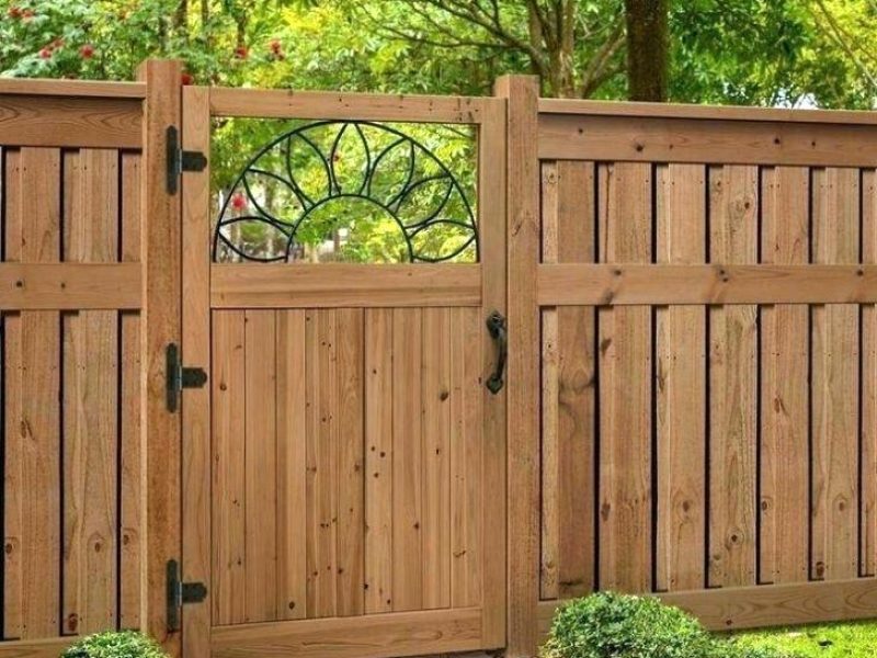 33004 cedar fence